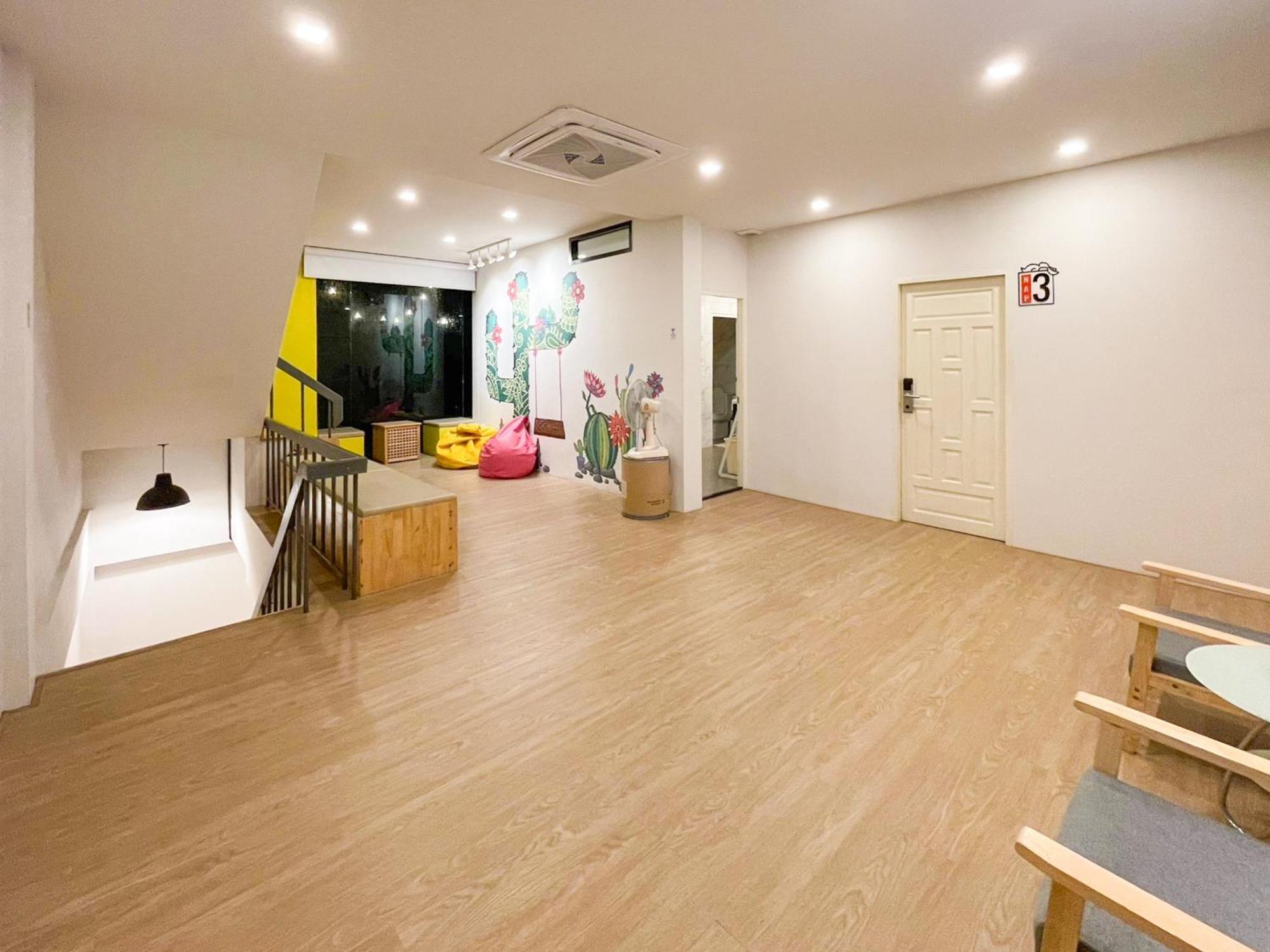 Paknap Hostel Nan Zewnętrze zdjęcie
